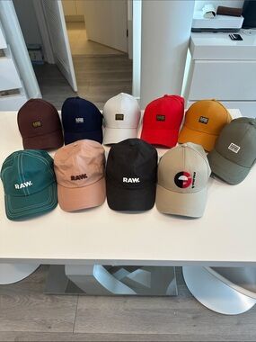Lot of 10 G-Star hats - like new
